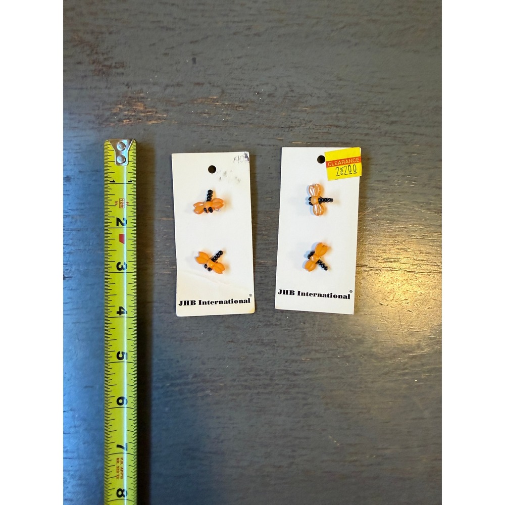 JHB International Bee Buttons 2 Cards 4 Total Orange Black Shank 3/4 Inch 22361